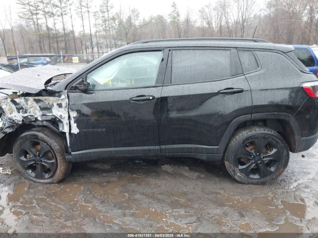 3C4NJDBB1KT601609 Jeep Compass Altitude 4x4