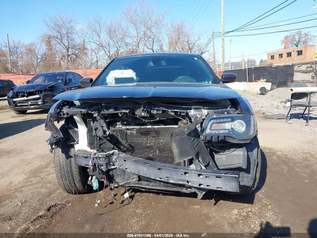 2C3CCAGG3JH250332 Chrysler 300 300s Awd