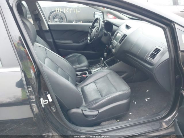 3KPFN4A83HE109188 KIA FORTE EX