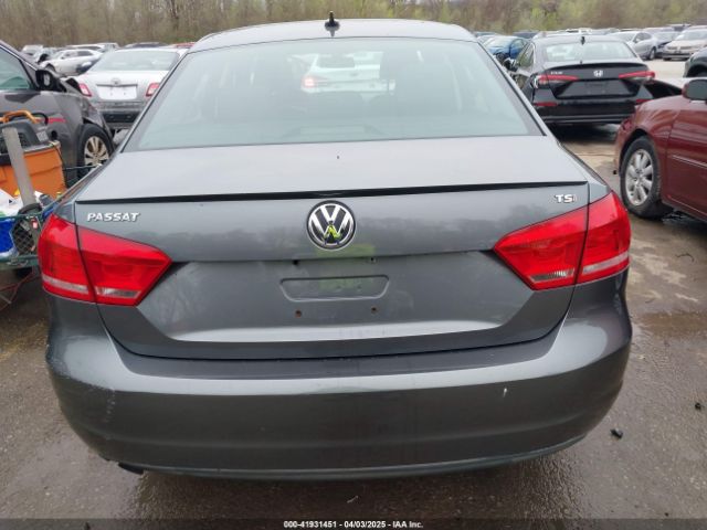 1VWAS7A35EC077370 Volkswagen Passat 1.8t Wolfsburg Edition