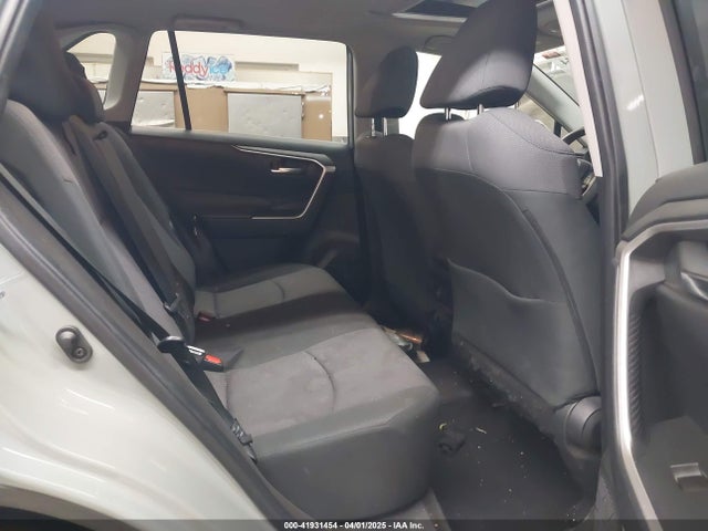 JTMP1RFV2KD028137 Toyota Rav4 Xle
