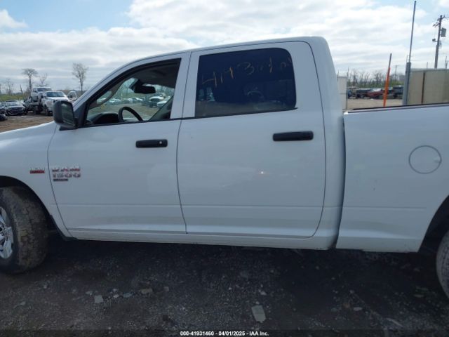 1C6RR7ST4KS699323 RAM 1500 Classic Tradesman  4x4 6'4 Box