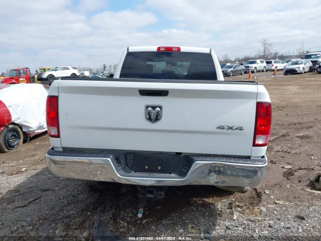 1C6RR7ST4KS699323 RAM 1500 Classic Tradesman  4x4 6'4 Box