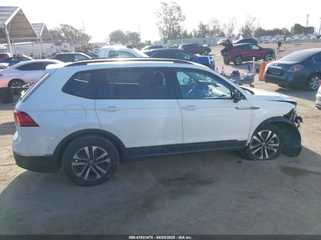 3VVRB7AX3PM018166 Volkswagen Tiguan 2.0t S