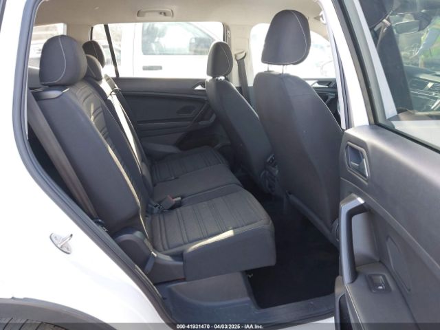 3VVRB7AX3PM018166 Volkswagen Tiguan 2.0t S