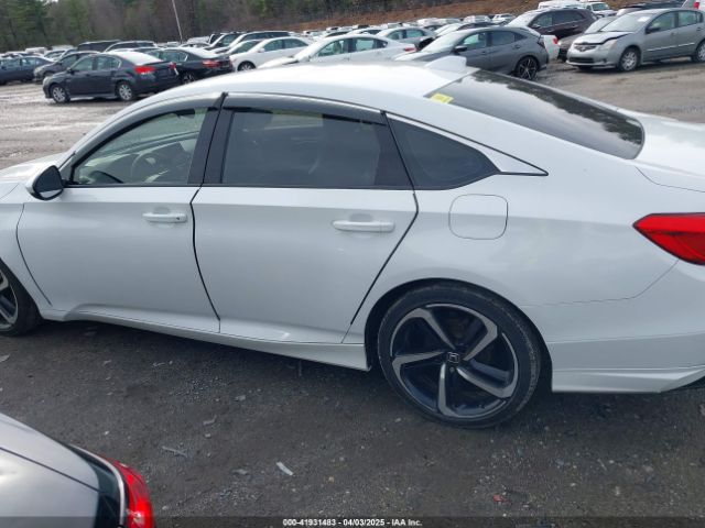 1HGCV1F32KA132746 Honda Accord Sport