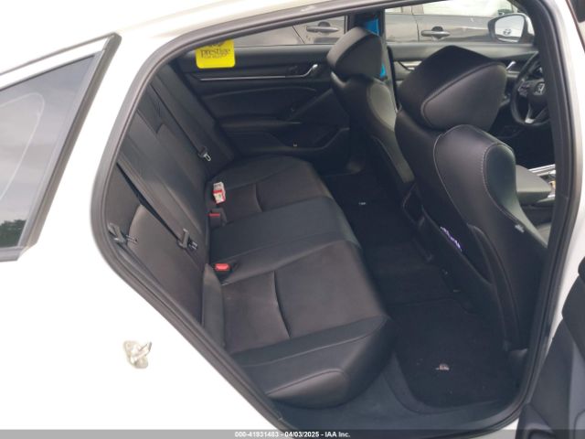 1HGCV1F32KA132746 Honda Accord Sport