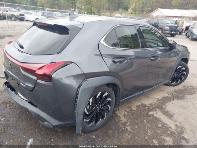 JTHX3JBH4N2047315 Lexus UX 200