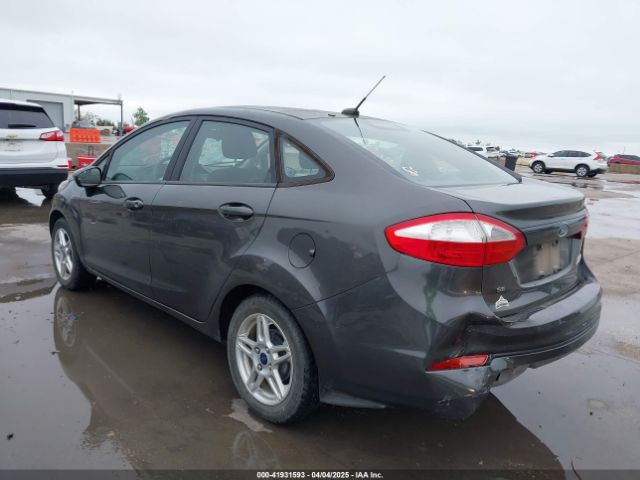 3FADP4BJ2HM168098 Ford FIESTA SE