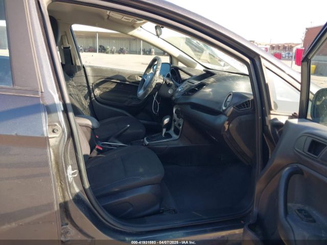 3FADP4BJ2HM168098 Ford FIESTA SE