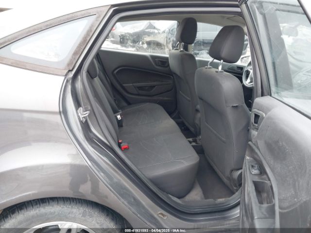 3FADP4BJ2HM168098 Ford FIESTA SE