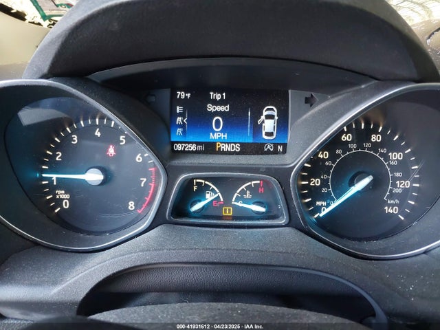 1FMCU9J98HUA56853 Ford Escape Titanium