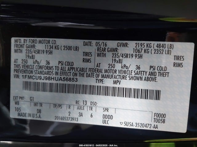 1FMCU9J98HUA56853 Ford Escape Titanium