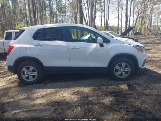 3GNCJKSB8LL116307 Chevrolet Trax Fwd Ls