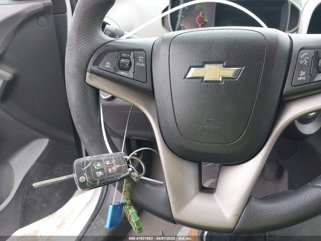 1G1JC5SH7F4112395 Chevrolet Sonic Lt Auto