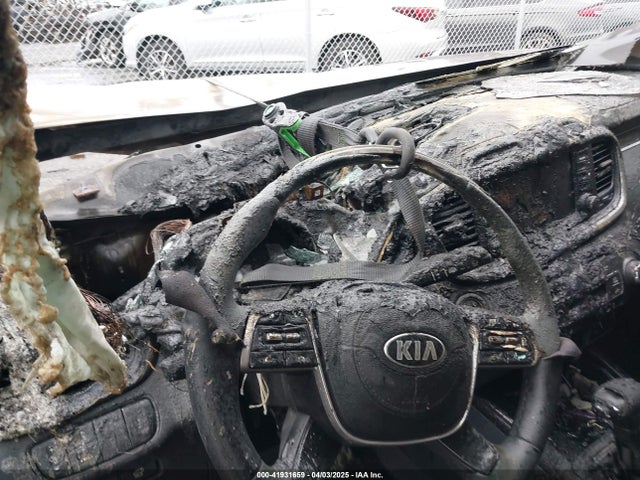 5XYPKDA59LG704769 KIA Sorento 3.3l Sx