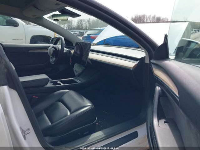 5YJ3E1EA7MF014698 Tesla Model 3 Standard Range Plus Rear-wheel Drive