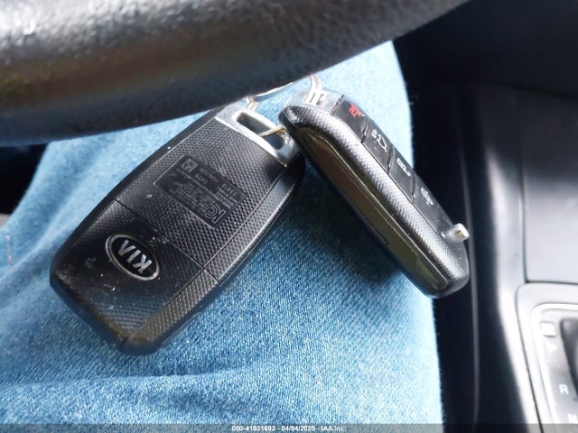 5XYPGDA59LG664842 KIA Sorento 3.3l Lx
