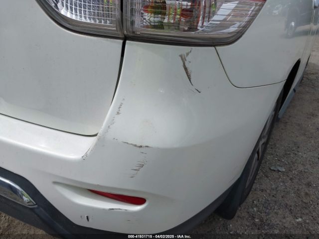 5N1AR2MN6EC653705 Nissan Pathfinder S