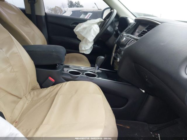 5N1AR2MN6EC653705 Nissan Pathfinder S