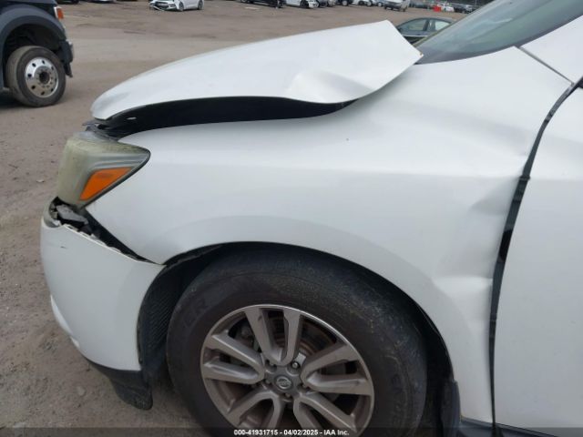 5N1AR2MN6EC653705 Nissan Pathfinder S