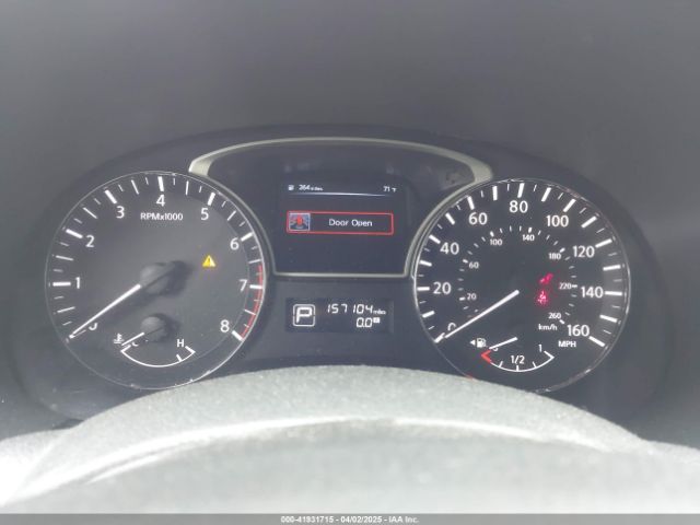 5N1AR2MN6EC653705 Nissan Pathfinder S