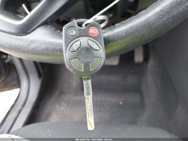 1FADP3F23JL203672 Ford FOCUS SE