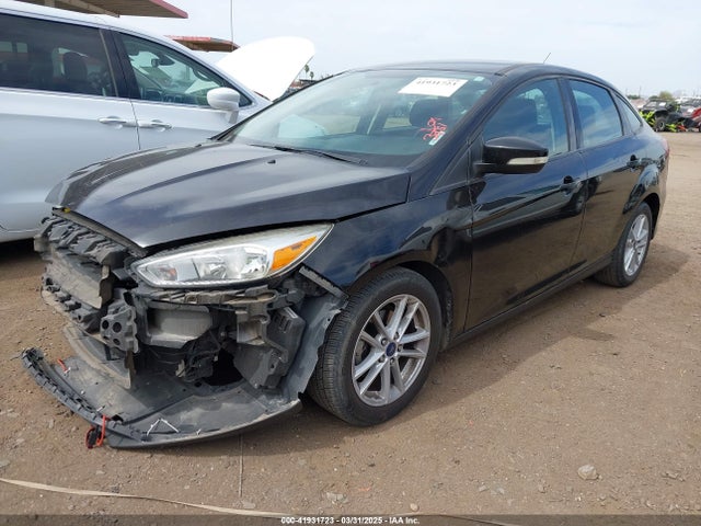 1FADP3F23JL203672 Ford FOCUS SE