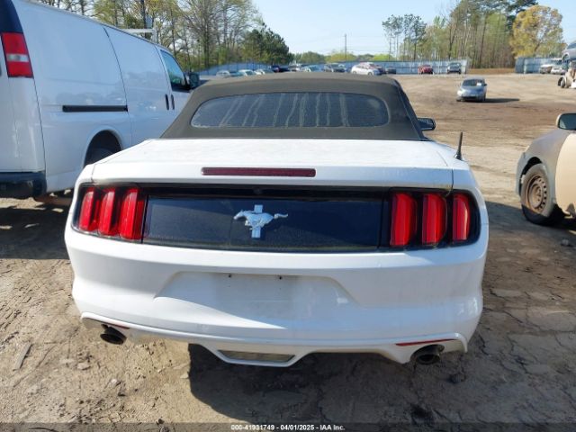 1FATP8EM2F5343994 Ford Mustang V6