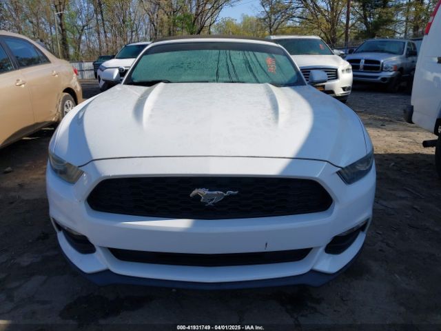 1FATP8EM2F5343994 Ford Mustang V6