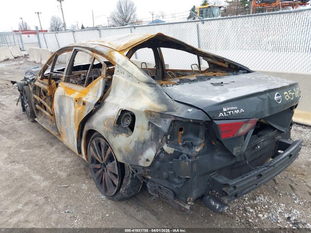 1N4BL4CV9KC220422 Nissan Altima 2.5 Sr