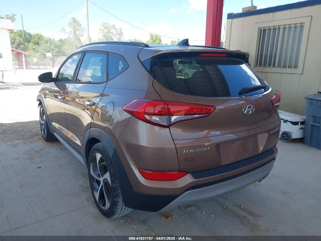 KM8J33A22HU416516 Hyundai Tucson Limited