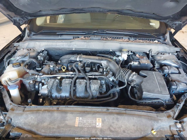 3FA6P0T9XKR259670 Ford FUSION SE