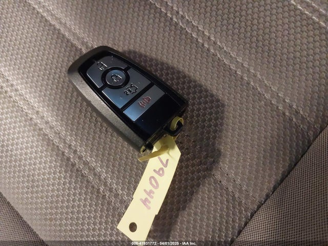 3FA6P0T9XKR259670 Ford FUSION SE