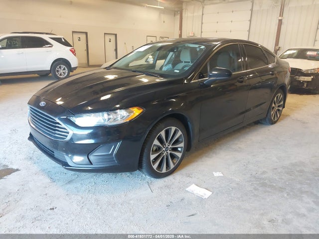 3FA6P0T9XKR259670 Ford FUSION SE