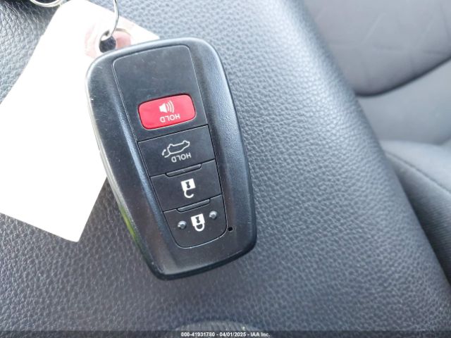 2T3RWRFV4KW005780 Toyota Rav4 Hybrid Xle