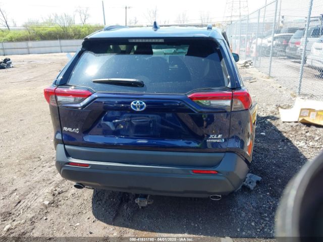 2T3RWRFV4KW005780 Toyota Rav4 Hybrid Xle