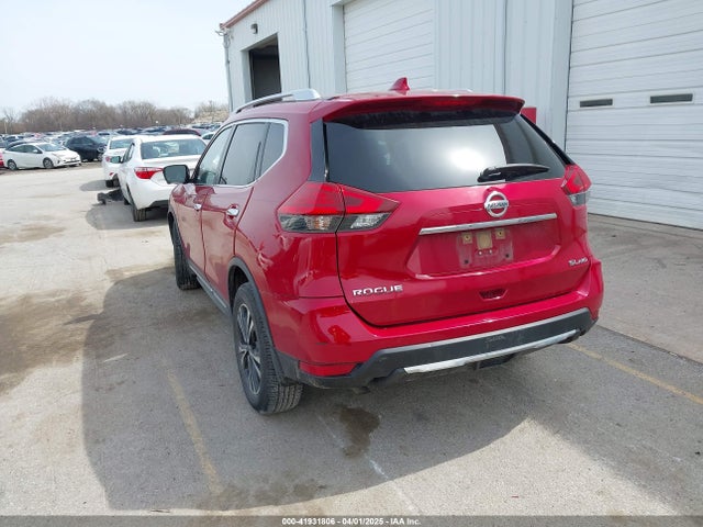 JN8AT2MV5HW263238 Nissan Rogue Sl