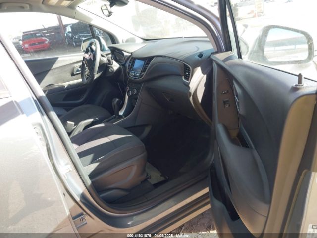 3GNCJNSB1LL271850 Chevrolet Trax Awd Ls