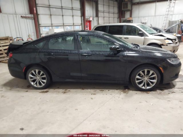 1C3CCCBBXFN531792 Chrysler 200 S