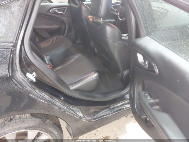 1C3CCCBBXFN531792 Chrysler 200 S