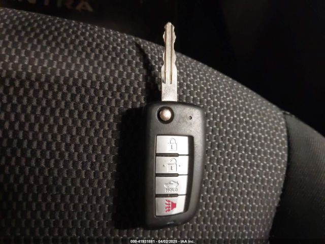 3N1AB7AP8KY213776 Nissan SENTRA S