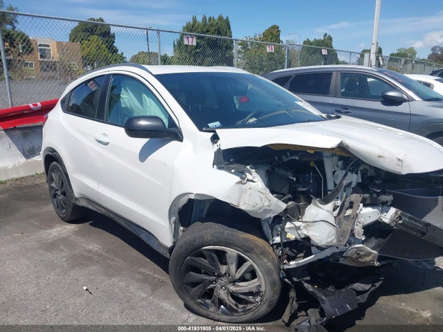 3CZRU5H11NM705331 Honda Hr-v 2wd Sport
