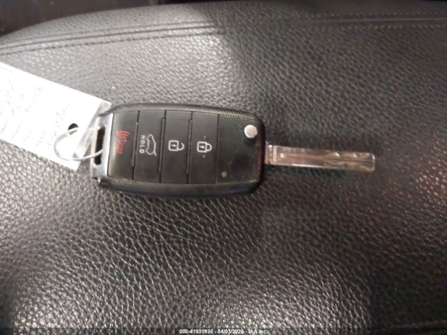5XYKT4A74EG459696 KIA Sorento Lx V6