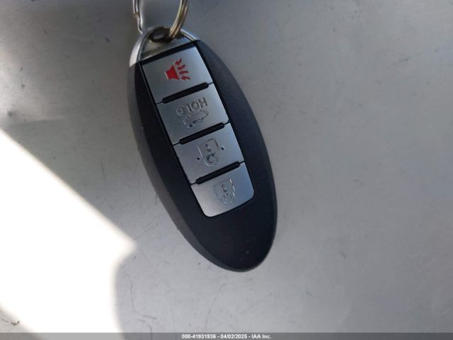 JN1CV7AP5HM641865 Infiniti Q50 2.0t Base