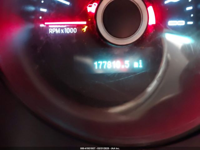 1ZVBP8EM9E5238354 Ford Mustang V6