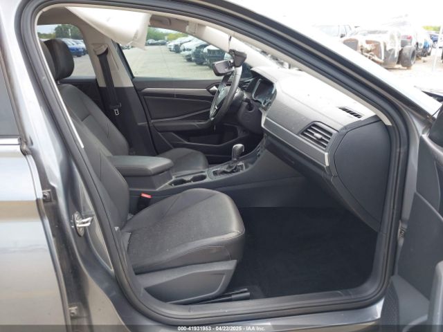 3VWC57BU7KM219347 Volkswagen 1.4 tsi
