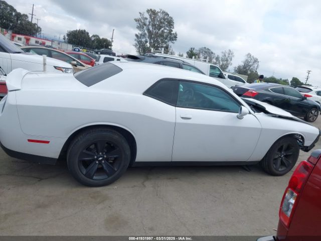 2C3CDZAG7MH564428 Dodge Challenger Sxt