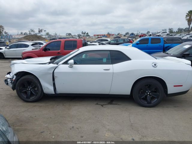 2C3CDZAG7MH564428 Dodge Challenger Sxt