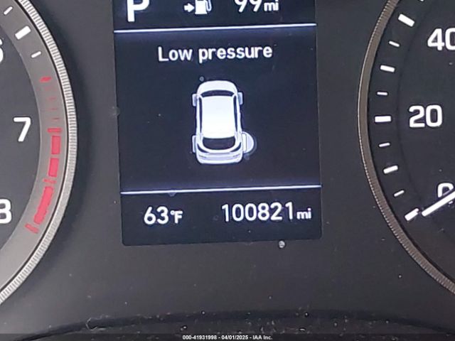 KM8J23A45KU066777 Hyundai TUCSON SE